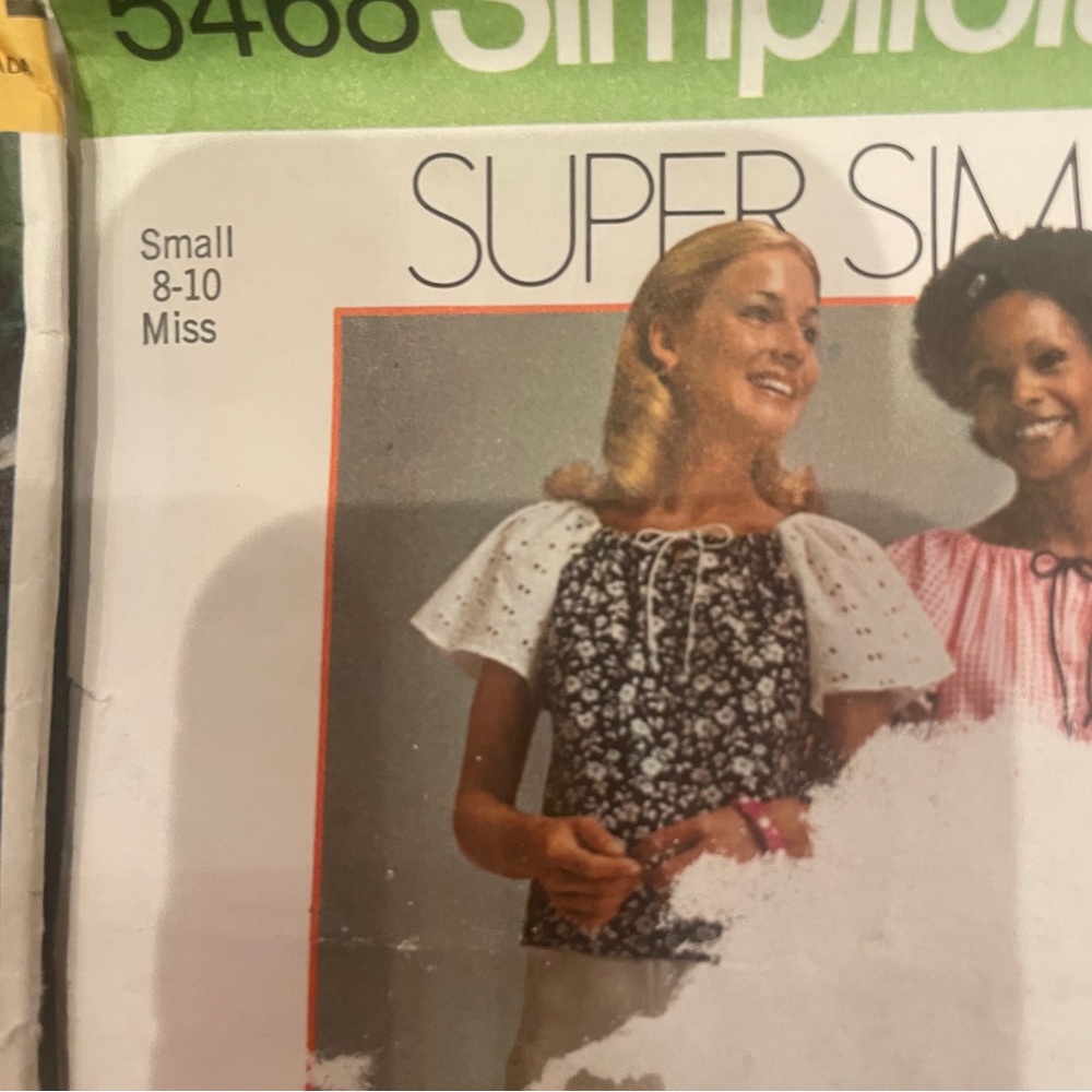 Two Simplicity 70’s Patterns - Picture 5 of 5